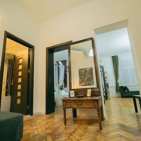 House Of Art Lejlighed Bukarest Eksteriør billede